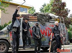 Dirk Gently: 1x01 Horizons - zdjęcia promocyjne