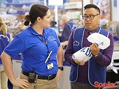 Superstore: 2x03 Guns, Pills, and Birds - zdjęcia promocyjne