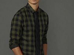 Zdjęcia promocyjne obsady 1 sezonu serialu Conviction