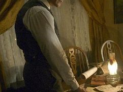 Timeless: 1x02 The Assassination of Abraham Lincoln - zdjęcia promocyjne