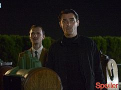Timeless: 1x03 Atomic City - zdjęcia promocyjne