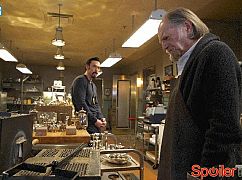 Wirus: 3x07 Collaborators - zdjęcia promocyjne