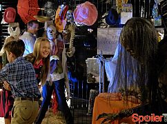 American Housewife: 1x03 Westport Zombies - zdjęcia promocyjne