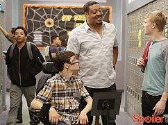 Speechless: 1x05 H-A-L-- HALLOWEEN - zdjęcia promocyjne