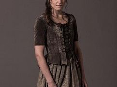 Zdjęcia promocyjne obsady 1 sezonu serialu Frontier