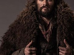 Zdjęcia promocyjne obsady 1 sezonu serialu Frontier