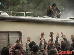 Żywe trupy: 7x01 The Day Will Come When You Won't Be - zdjęcia promocyjne