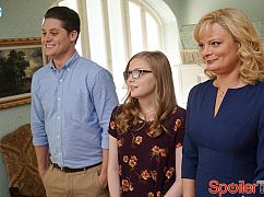 The Real O'Neals: 2x05 The Real Tradition - zdjęcia promocyjne