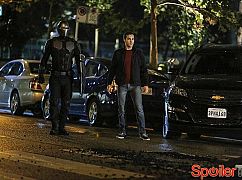 Supergirl: 2x06 Changing - zdjęcia promocyjne