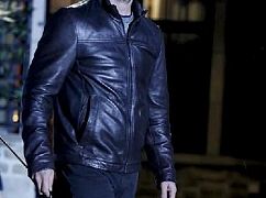 Arrow: 5x08 Invasion! - zdjęcia promocyjne