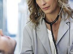 Supergirl: 2x08 Medusa - zdjęcia promocyjne