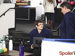Speechless: 1x09 S-L-E--SLED HOCKEY - zdjęcia promocyjne