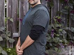 Zdjęcia promocyjne obsady 1 sezonu serialu Downward Dog