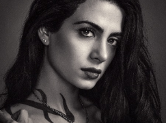 Plakaty promocyjne 2 sezonu serialu Shadowhunters