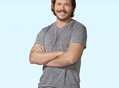 Zdjęcia promocyjne obsady 1 sezonu serialu The Mick