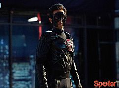 Doctor Who: 10x01 The Return of Doctor Mysterio - zdjęcia promocyjne