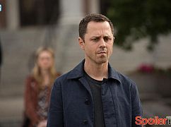 Zdjęcia promocyjne 1 sezonu serialu Sneaky Pete