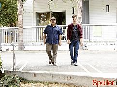 Współczesna rodzina: 8x11 Sarge & Pea - zdjęcia promocyjne