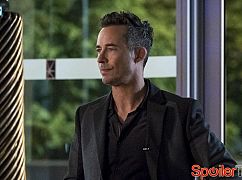 The Flash: 3x10 Borrowing Problems From The Future - zdjęcia promocyjne
