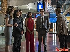 The Flash: 3x10 Borrowing Problems From The Future - zdjęcia promocyjne