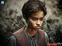 Zdjęcia promocyjne obsady 1 sezonu serialu Emerald City