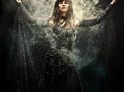 Zdjęcia promocyjne obsady 1 sezonu serialu Emerald City