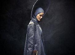 Zdjęcia promocyjne obsady 1 sezonu serialu Emerald City