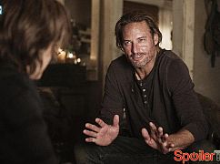 Colony: 2x02 Somewhere Out There - zdjęcia promocyjne