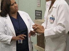 Chirurdzy: 13x10 You Can Look (But You'd Better Not Touch) - zdjęcia promocyjne