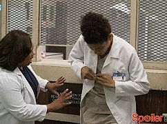 Chirurdzy: 13x10 You Can Look (But You'd Better Not Touch) - zdjęcia promocyjne