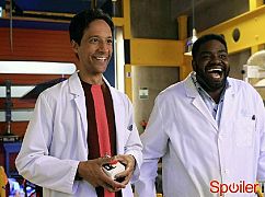 Powerless: 1x02 Wayne Dream Team - zdjęcia promocyjne