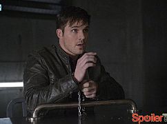 Timeless: 1x14 The Lost Generation - zdjęcia promocyjne