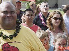 Hawaii 5.0: 7x17 Hahai i nā pilikua nui - zdjęcia promocyjne