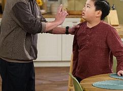 Dr. Ken: 2x17 Pat's Rash - zdjęcia promocyjne