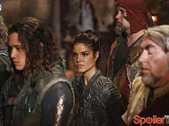 The 100: 4x02 Heavy Lies the Crown - zdjęcia promocyjne