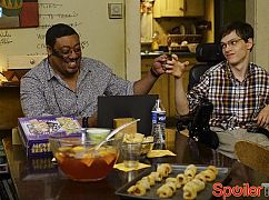 Speechless: 1x16 O-S-- OSCAR P-A-- PARTY - zdjęcia promocyjne