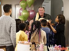 Black-ish: 3x16 ToysRn'tUs - zdjęcia promocyjne