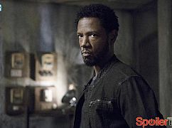 Colony: 2x09 Tamam Shud - zdjęcia promocyjne