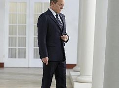 Zdjęcia promocyjne obsady 1 sezonu serialu Designated Survivor