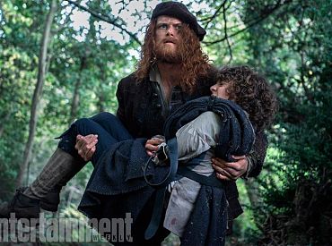 Nowe zdjęcia z 3 sezonu serialu „Outlander” pokazują bolesne lata rozłąki Jamiego i Claire