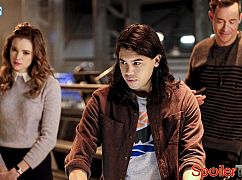 The Flash: 3x15 The Wrath of Savitar - zdjęcia promocyjne