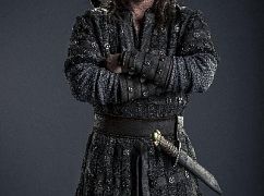 Zdjęcia promocyjne obsady 2 sezonu serialu The Last Kingdom