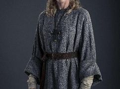 Zdjęcia promocyjne obsady 2 sezonu serialu The Last Kingdom