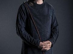 Zdjęcia promocyjne obsady 2 sezonu serialu The Last Kingdom
