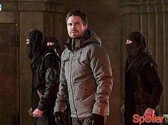 Arrow: 5x16 Checkmate - zdjęcia promocyjne