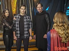 Supergirl: 2x16 Star-Crossed - zdjęcia promocyjne