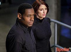 Supergirl: 2x16 Star-Crossed - zdjęcia promocyjne