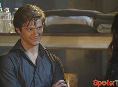 MacGyver: 1x19 Compass - zdjęcia promocyjne