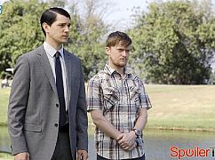 Trial & Error: 1x05 Right Hand Man - zdjęcia promocyjne