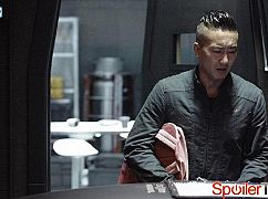 The Expanse: 2x11 Here There Be Dragons - zdjęcia promocyjne
